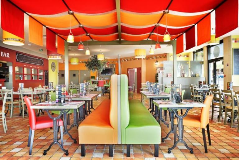 baila pizza intérieur restaurant