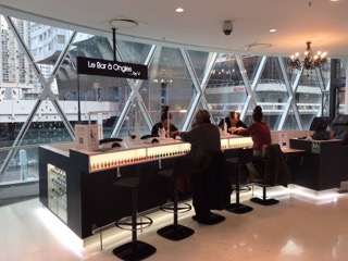 kiosque le bar a ongles by v
