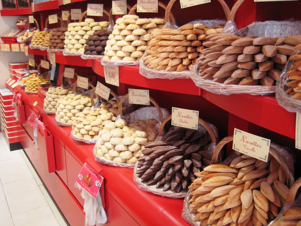peches-gourmands-biscuits-bonbons